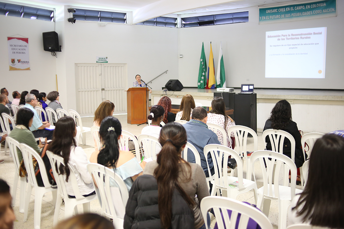 FORO EDUCACION RURAL EN UNISARC