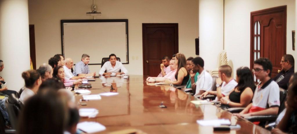 Rectores y estudiantes de jornada única comparten avances con el Alcalde